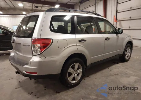 2011 Subaru Forester 2.5X из США, поврежденный, VIN JF2SHBBC3BH761681